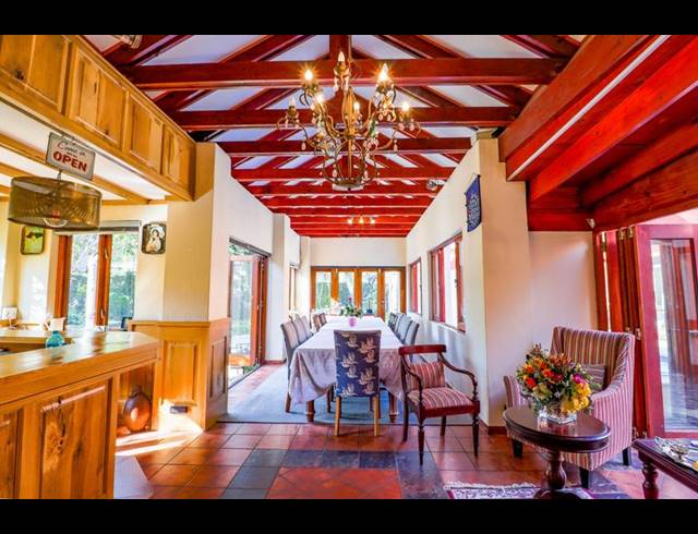 7 BEDROOM HOUSE FOR SALE IN MIDSTREAM ESTATE